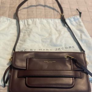 Marc Jacobs burgundy purse